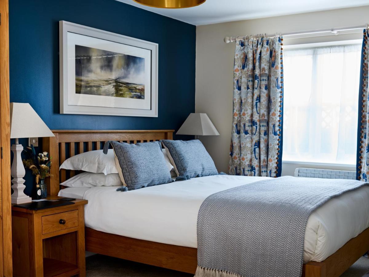 Hotel The Barrington Boar Ilminster Esterno foto