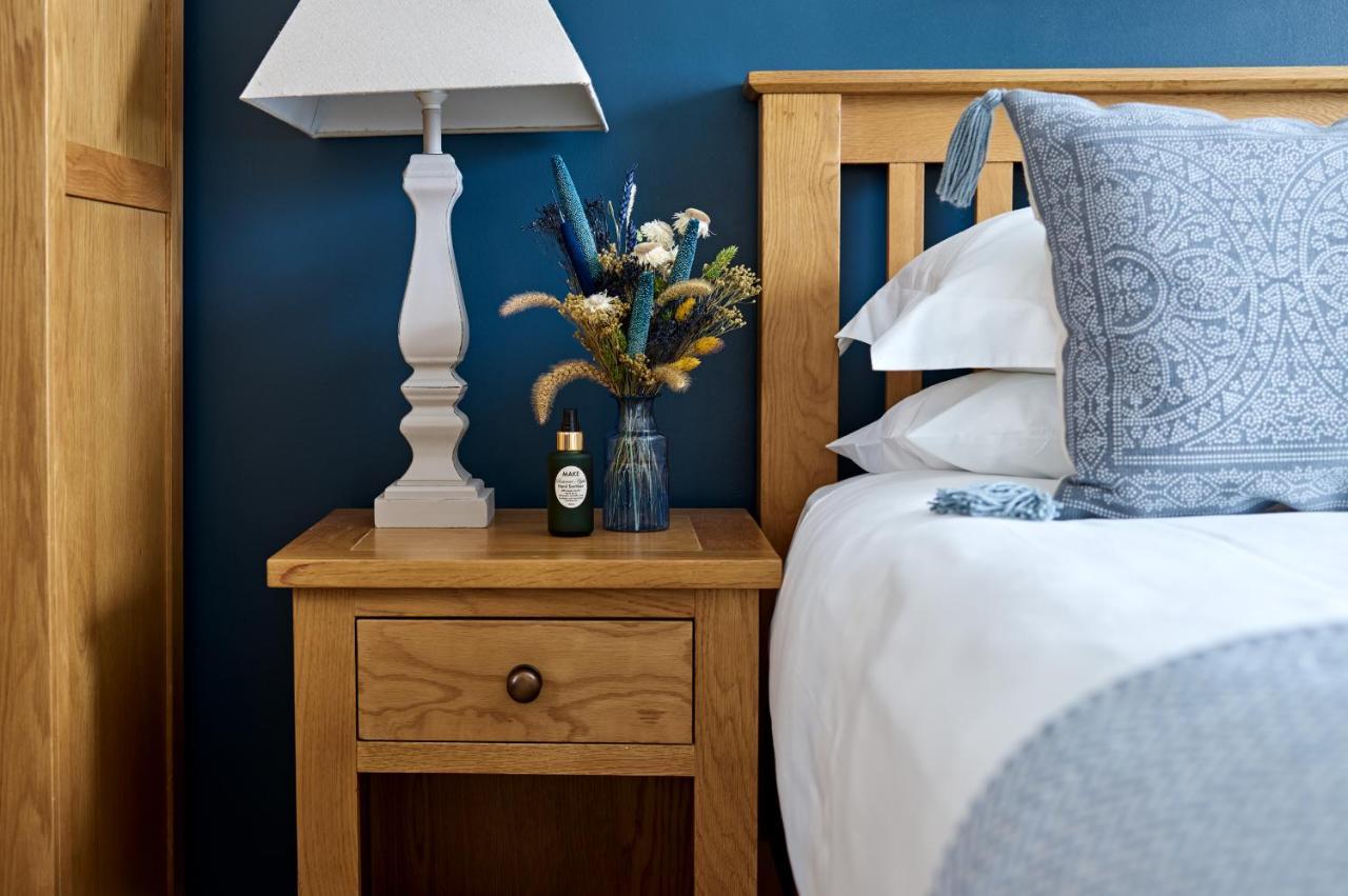 Hotel The Barrington Boar Ilminster Esterno foto