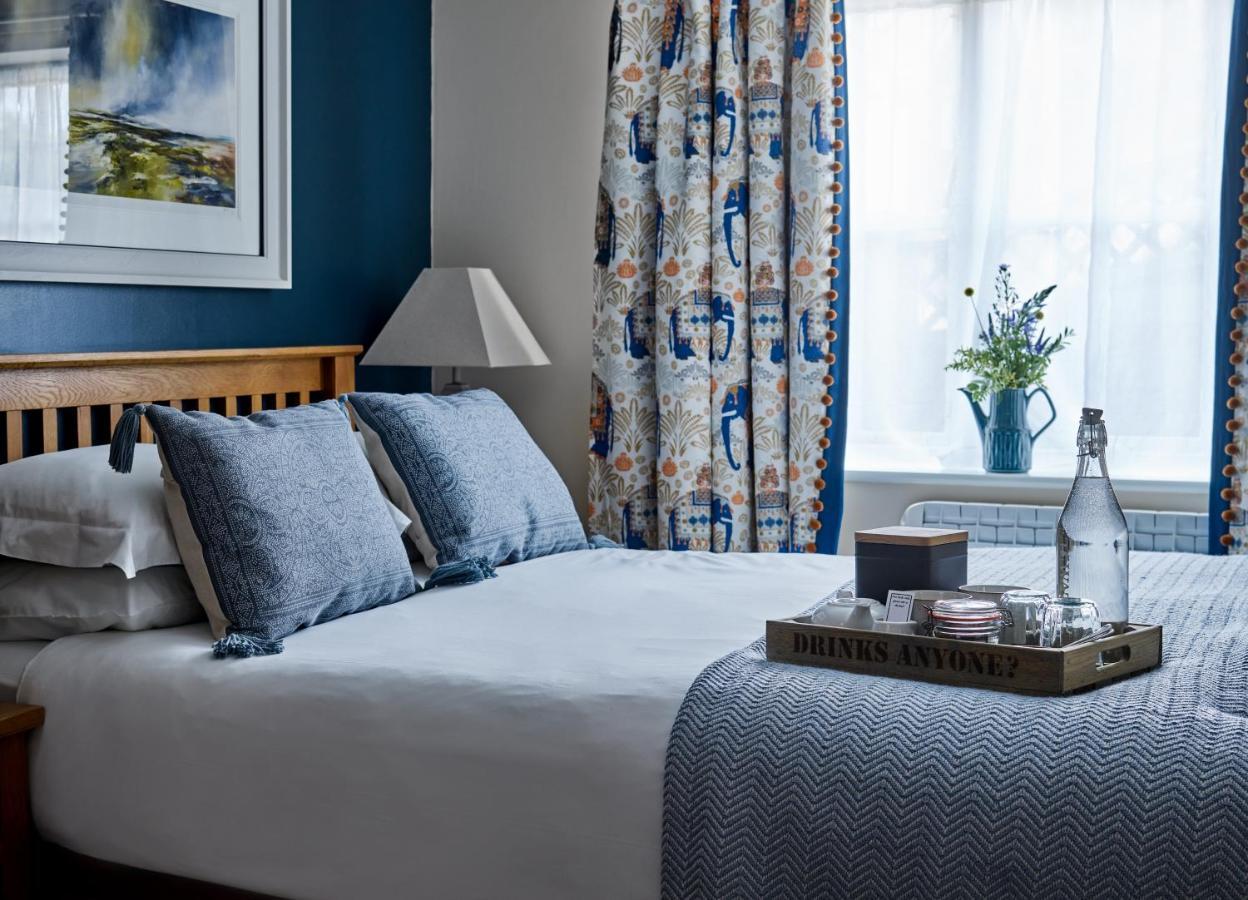 Hotel The Barrington Boar Ilminster Esterno foto