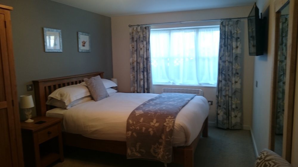 Hotel The Barrington Boar Ilminster Esterno foto